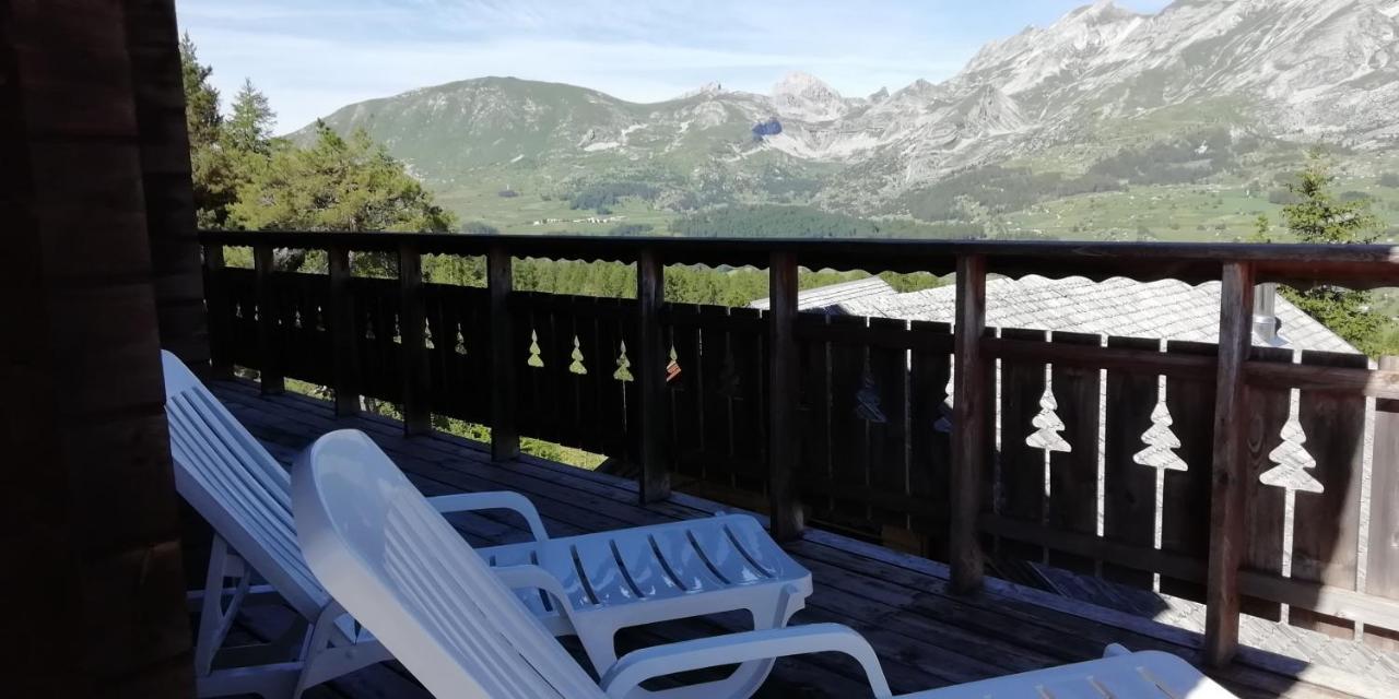 Chalet Aneloup Vue D'Exception A La Joue Du Loup Saint-Étienne-en-Dévoluy Exterior foto